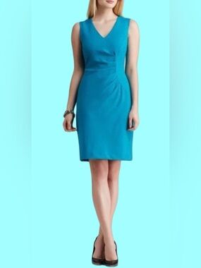 Calvin Klein Sleeve side ruching V-Neck Sheath Dress in Teal size 6